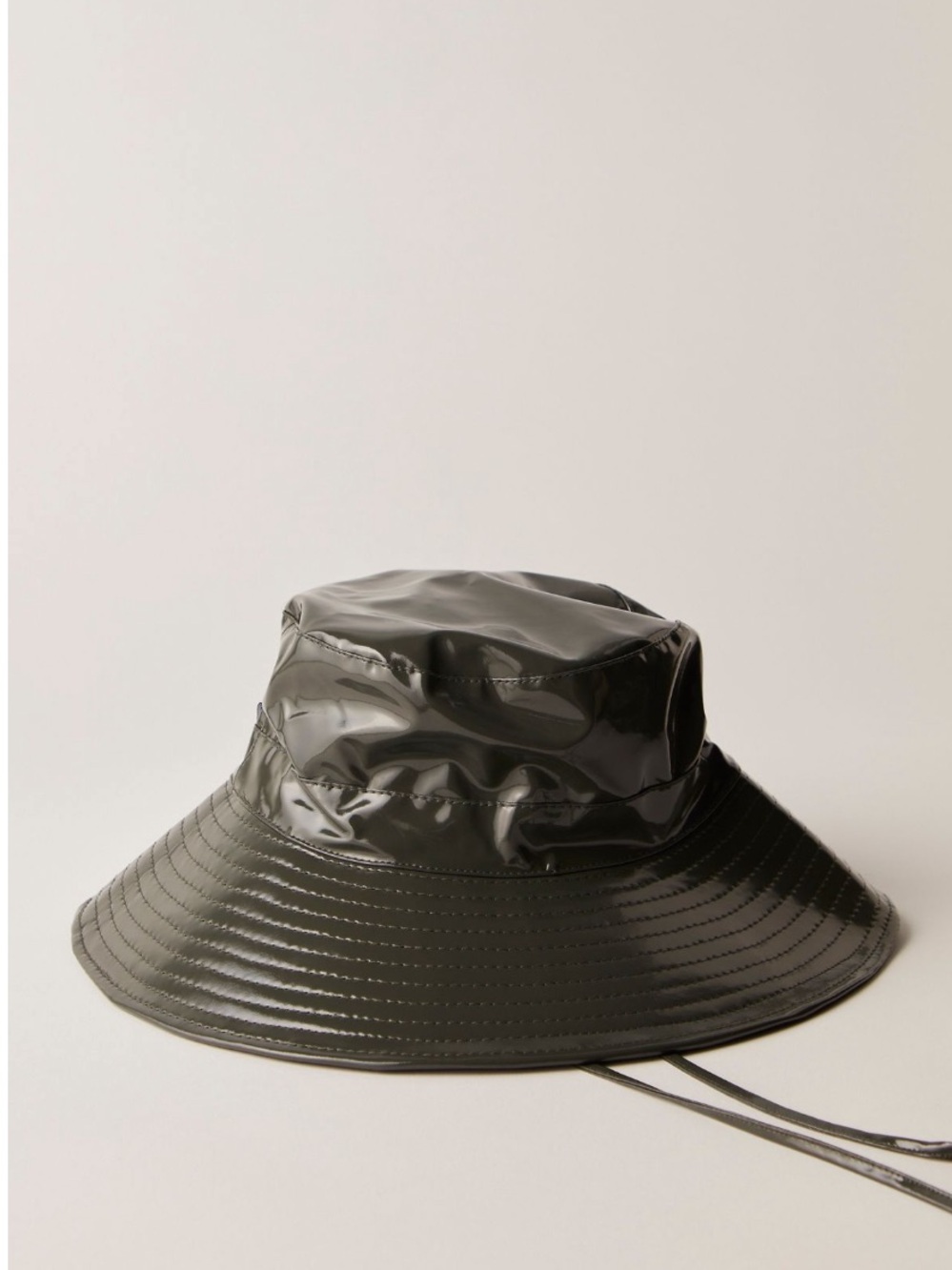 9369. Free People X RAINS Boonie Bucket Hat